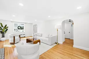 17 Woodhaven Rd, Newton, MA 02468 - Photo 7