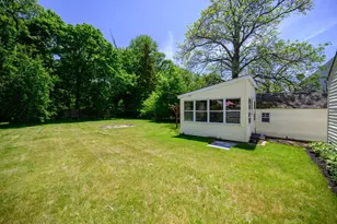 895 Hancock St, Abington, MA 02351 - Photo 21