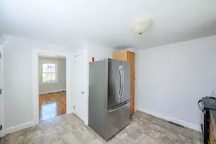 895 Hancock St, Abington, MA 02351 - Photo 7