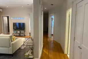 1038 Beacon St, Brookline, MA 02446 - Photo 11