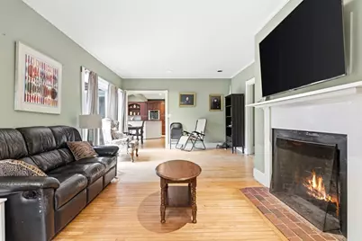 17 Wellesley Street, Weston, MA 02493 - Photo 9