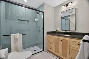 25 Medway St, Boston, MA 02124 - Photo 23