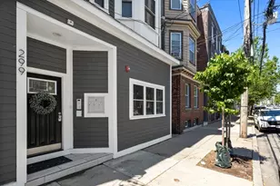 299 Sumner St, Boston, MA 02128 - Photo 21