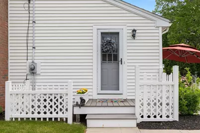 18 Knowlton Street, Hamilton, MA 01982 - Photo 25