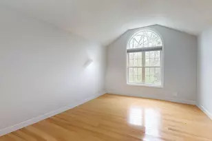 8 Knollwood Ct, Burlington, MA 01803 - Photo 5