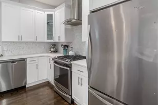 349 Meridian St, Boston, MA 02128 - Photo 5