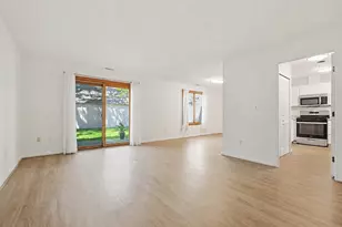 26 Concord Greene, Concord, MA 01742 - Photo 3