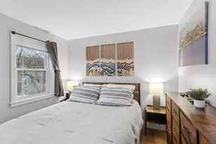 115 W Seventh St, Boston, MA 02127 - Photo 13