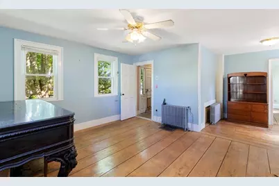 25 Poplar Street, Gloucester, MA 01930 - Photo 13