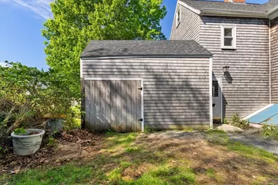 25 Poplar Street, Gloucester, MA 01930 - Photo 31