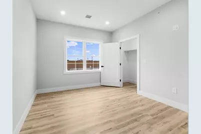 889-895 Grinnell St. #2, Fall River, MA 02721 - Photo 27