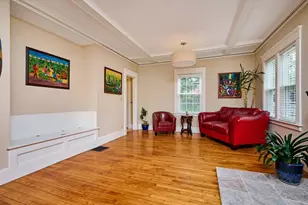 21 Prospect Ave, Greenfield, MA 01301 - Photo 3