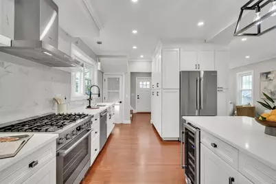 20 Riverview St, Dedham, MA 02026 - Photo 11