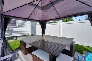 7 Maple St, Ludlow, MA 01056 - Photo 29