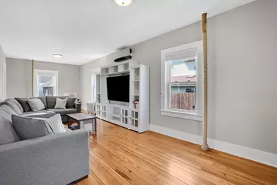 7 Maple St, Ludlow, MA 01056 - Photo 7