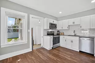 7 Maple St, Ludlow, MA 01056 - Photo 15
