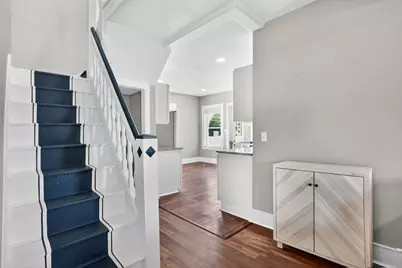 7 Maple St, Ludlow, MA 01056 - Photo 11