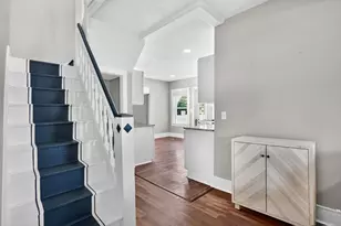 7 Maple St, Ludlow, MA 01056 - Photo 11