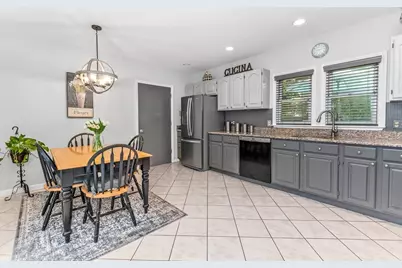 113 Oakdale Ave, Dedham, MA 02026 - Photo 15