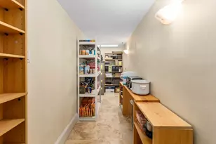24 Custer St, Boston, MA 02130 - Photo 21