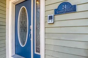24 Custer St, Boston, MA 02130 - Photo 3