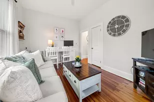 554 E 4th St, Boston, MA 02127 - Photo 5