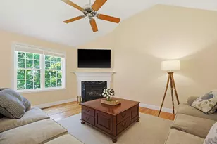 8 Maple St, Southborough, MA 01745 - Photo 19