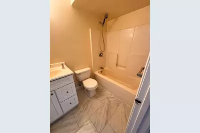 23 Wyman St, Worcester, MA 01610 - Photo 23
