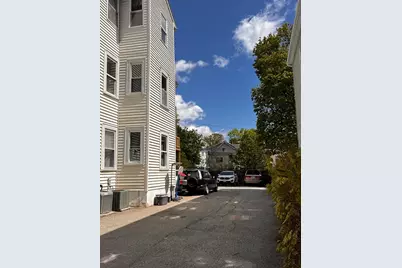 23 Wyman St, Worcester, MA 01610 - Photo 3