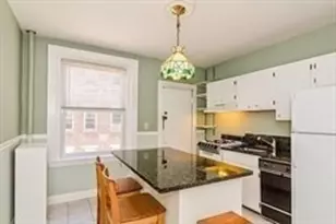 378 Riverway, Boston, MA 02115 - Photo 5