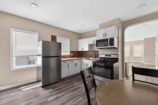 182 Quequechan St, Fall River, MA 02723 - Photo 15