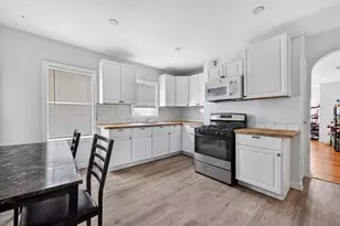 182 Quequechan St, Fall River, MA 02723 - Photo 11