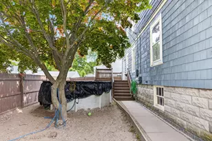 26 Ashland Pl, New Bedford, MA 02740 - Photo 3