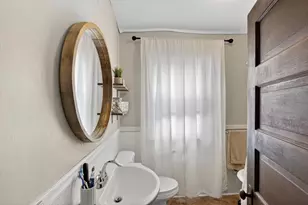 26 Ashland Pl, New Bedford, MA 02740 - Photo 15