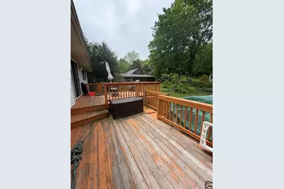 52 Locust Ave, Southbridge, MA 01550 - Photo 9
