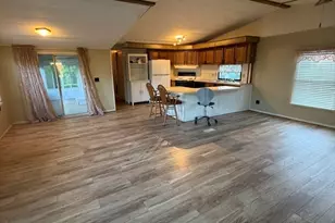 9 Johns Dr, Westfield, MA 01085 - Photo 7