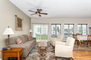 4 Candlelight Ln, Bellingham, MA 02019 - Photo 9