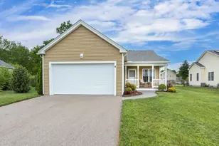 4 Candlelight Ln, Bellingham, MA 02019 - Photo 37
