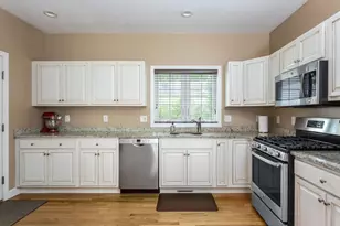 4 Candlelight Ln, Bellingham, MA 02019 - Photo 11