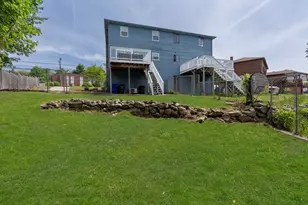 216 West St, Hopedale, MA 01747 - Photo 3