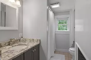 2 Andover St, Salem, MA 01970 - Photo 37