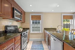 2 Andover St, Salem, MA 01970 - Photo 19