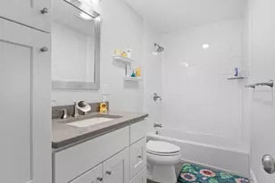 12 Cedar St, Waltham, MA 02453 - Photo 15