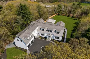 10 Hitching Post Ln, Weston, MA 02493 - Photo 3