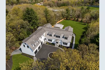 10 Hitching Post Lane, Weston, MA 02493 - Photo 3