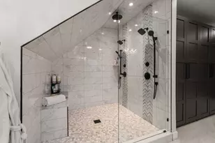 295 Gardner St, Hingham, MA 02043 - Photo 25