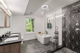 295 Gardner St, Hingham, MA 02043 - Photo 19