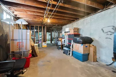 16 Geneva St, Salem, MA 01970 - Photo 33