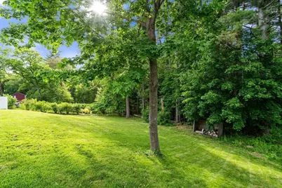 15 Marie St, Tewksbury, MA 01876 - Photo 27