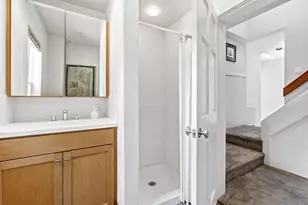 58 Front St, Northampton, MA 01053 - Photo 21